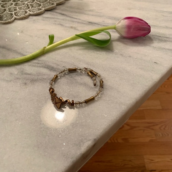 Alex and Ani beaded bracelet in gold color. - Picture 1 of 2